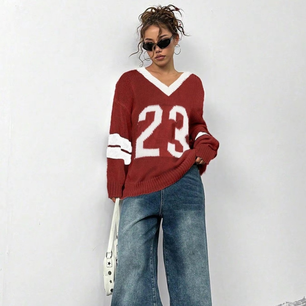 Color block Number 23 V-Neck Drop Shoulder Seeater
